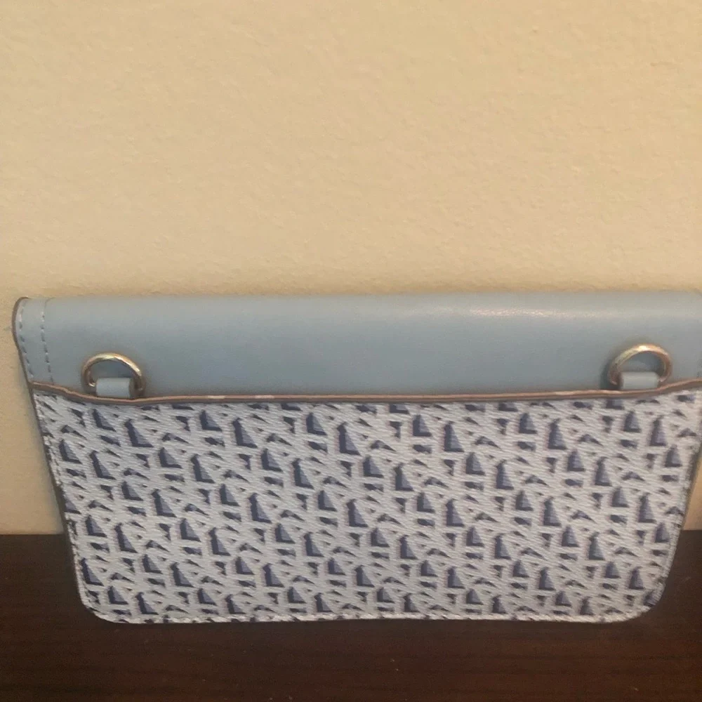 Anne Klein - Picture 8 of 10